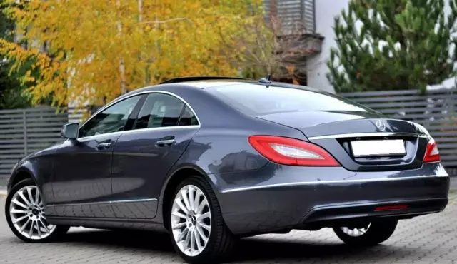 MERCEDES-BENZ CLS 