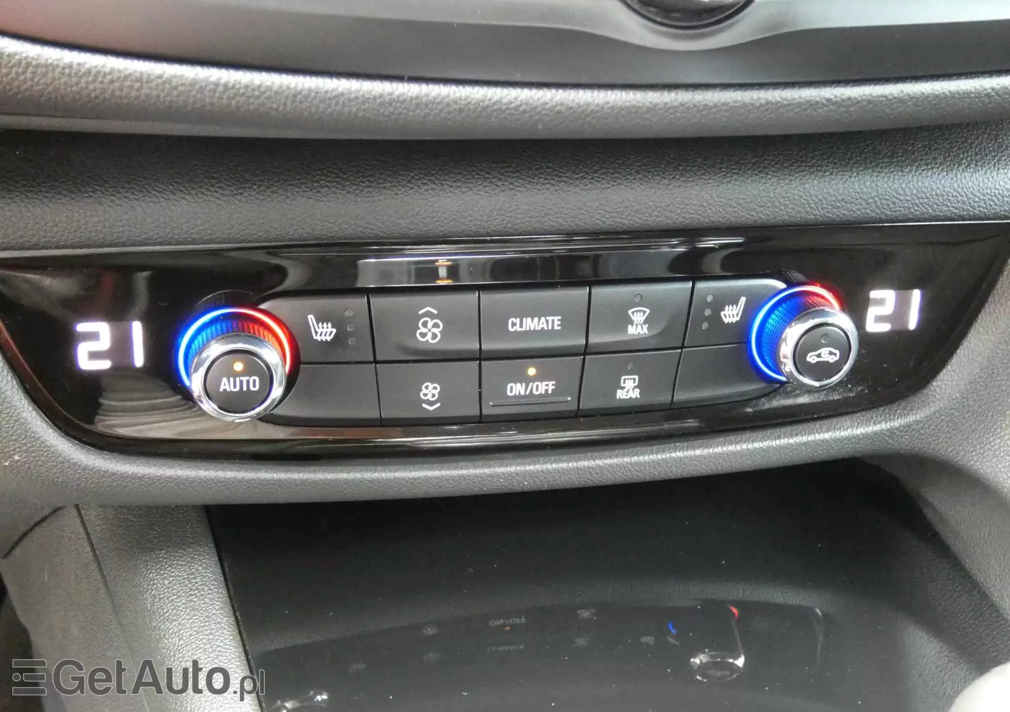 OPEL Insignia Sports Tourer 1.6 Diesel Automatik Ultimate