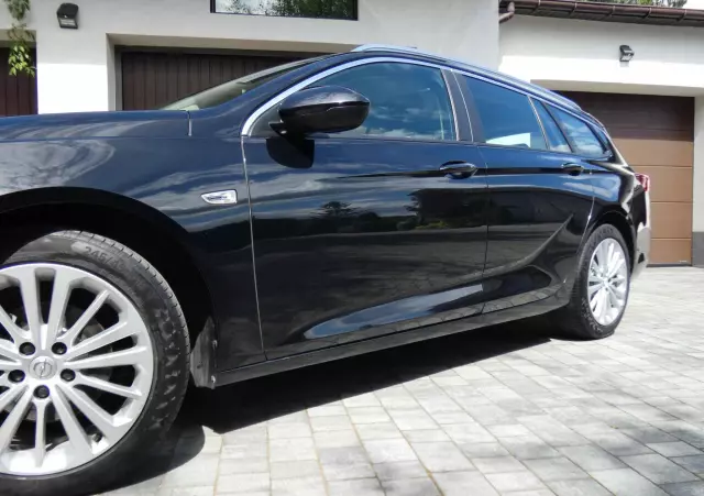 OPEL Insignia Sports Tourer 1.6 Diesel Automatik Ultimate
