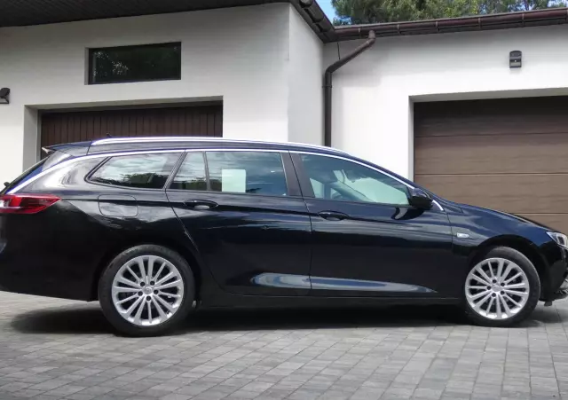 OPEL Insignia Sports Tourer 1.6 Diesel Automatik Ultimate