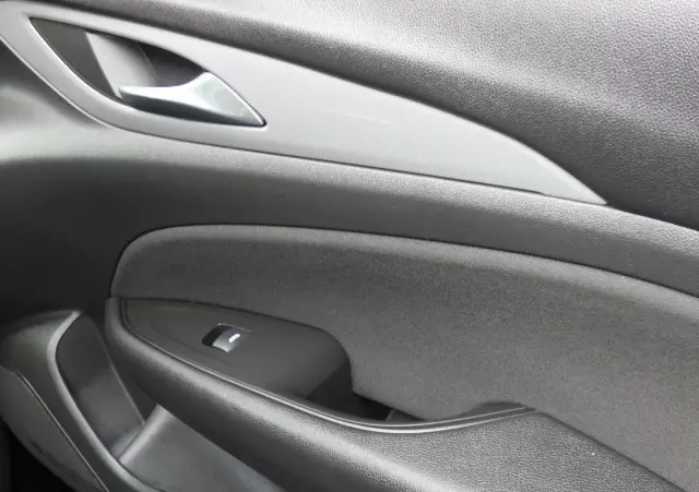 OPEL Insignia Sports Tourer 1.6 Diesel Automatik Ultimate