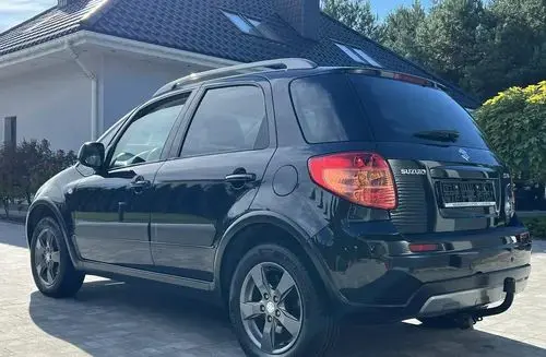 SUZUKI SX4 