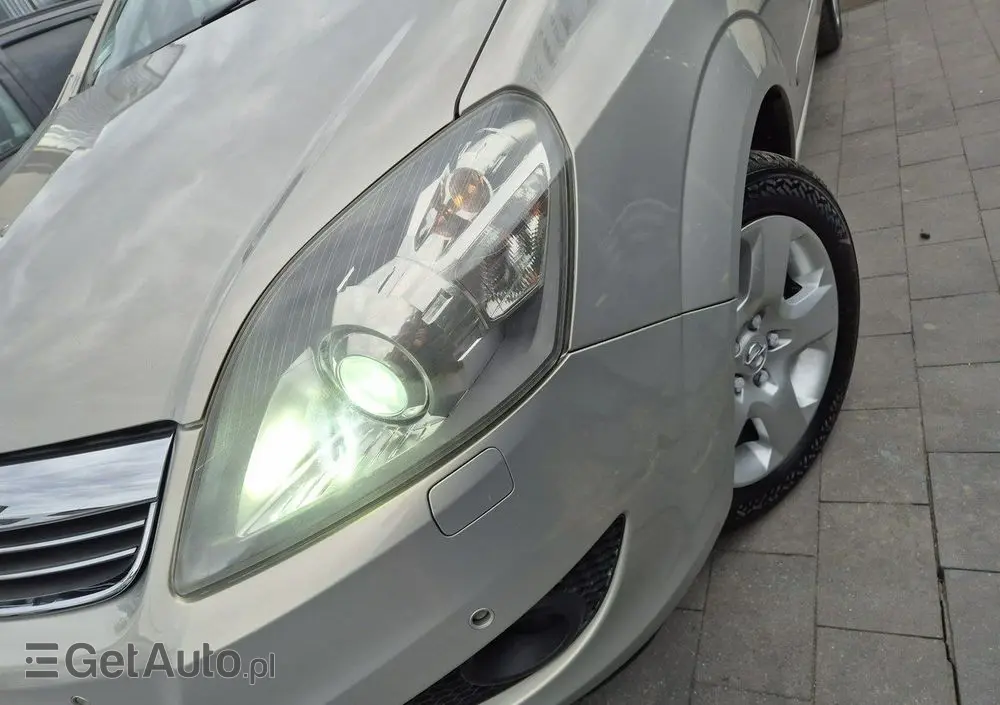 OPEL Zafira 1.8 Innovation