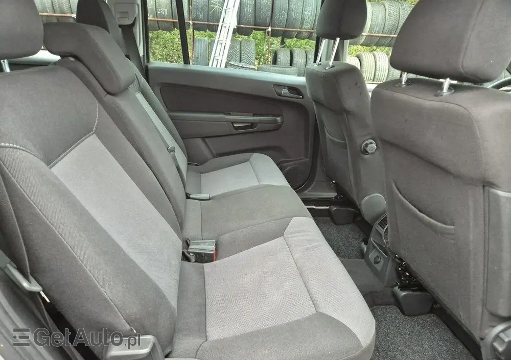 OPEL Zafira 1.8 Innovation