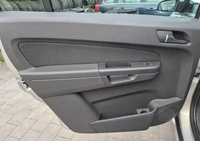 OPEL Zafira 1.8 Innovation