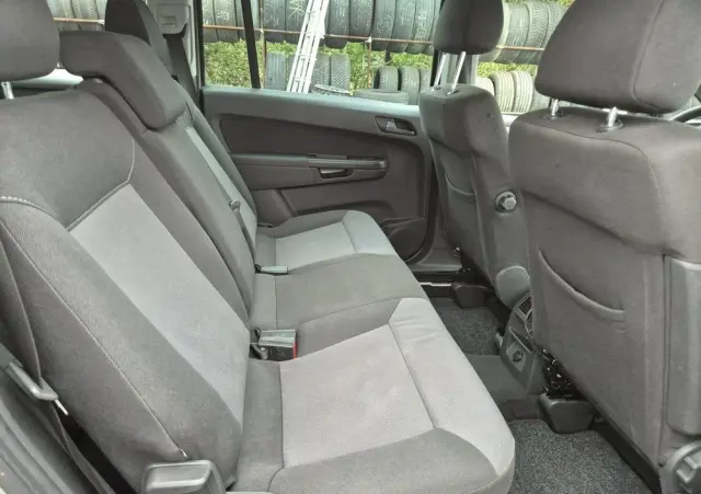 OPEL Zafira 1.8 Innovation