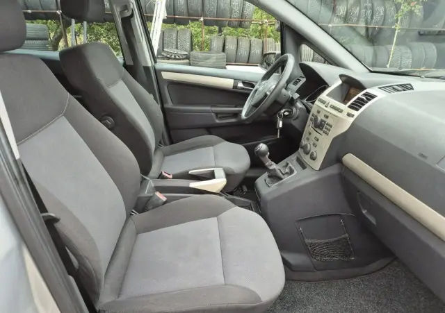 OPEL Zafira 1.8 Innovation