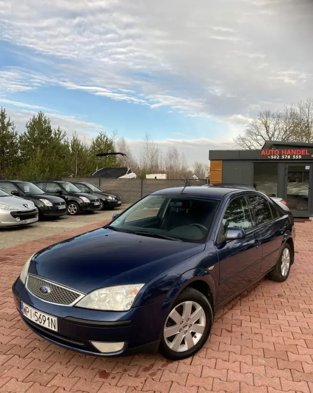FORD Mondeo 1.8 Titanium