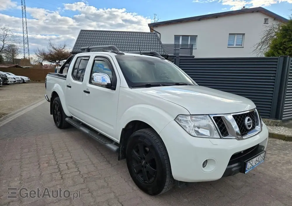 NISSAN Navara DPF Autm LB Platinum