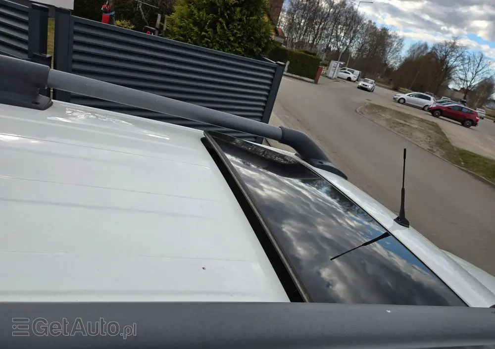 NISSAN Navara DPF Autm LB Platinum