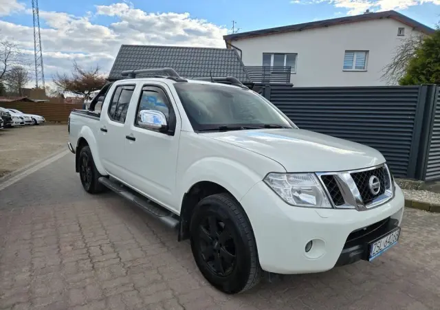 NISSAN Navara DPF Autm LB Platinum