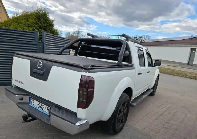 NISSAN Navara DPF Autm LB Platinum