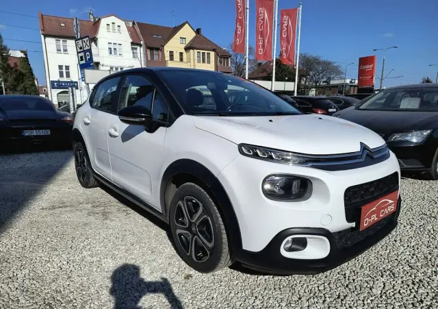 CITROËN C3 1.6 BlueHDi Shine S&S