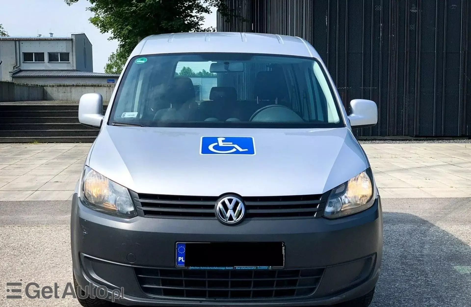 VOLKSWAGEN Caddy 