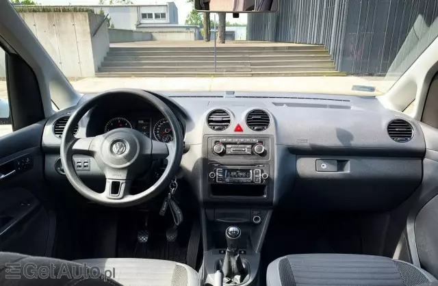 VOLKSWAGEN Caddy 