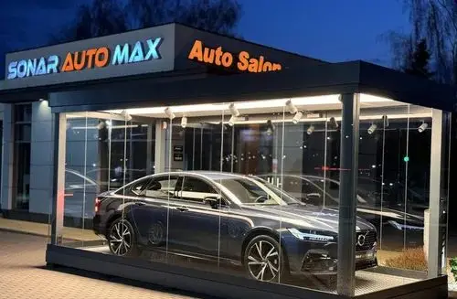 VOLVO S90 