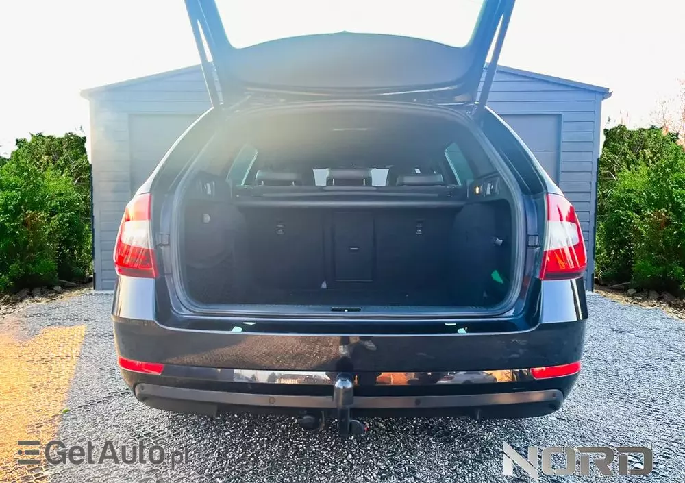 SKODA Octavia Combi 2.0 TDI 4x4 DSG L&K