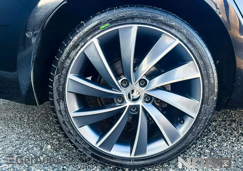 SKODA Octavia Combi 2.0 TDI 4x4 DSG L&K