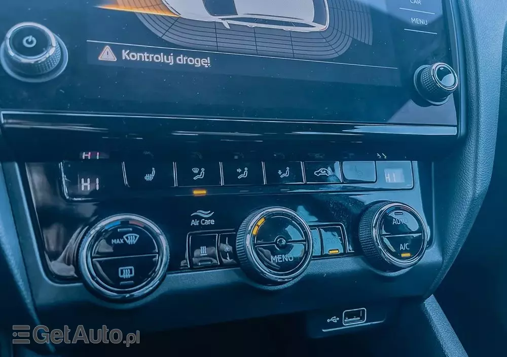 SKODA Octavia Combi 2.0 TDI 4x4 DSG L&K