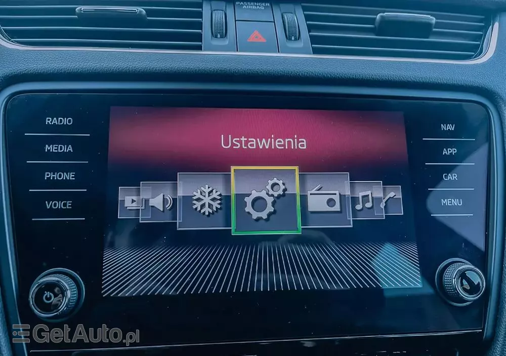 SKODA Octavia Combi 2.0 TDI 4x4 DSG L&K