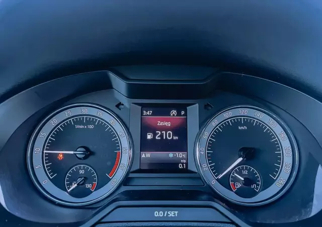 SKODA Octavia Combi 2.0 TDI 4x4 DSG L&K