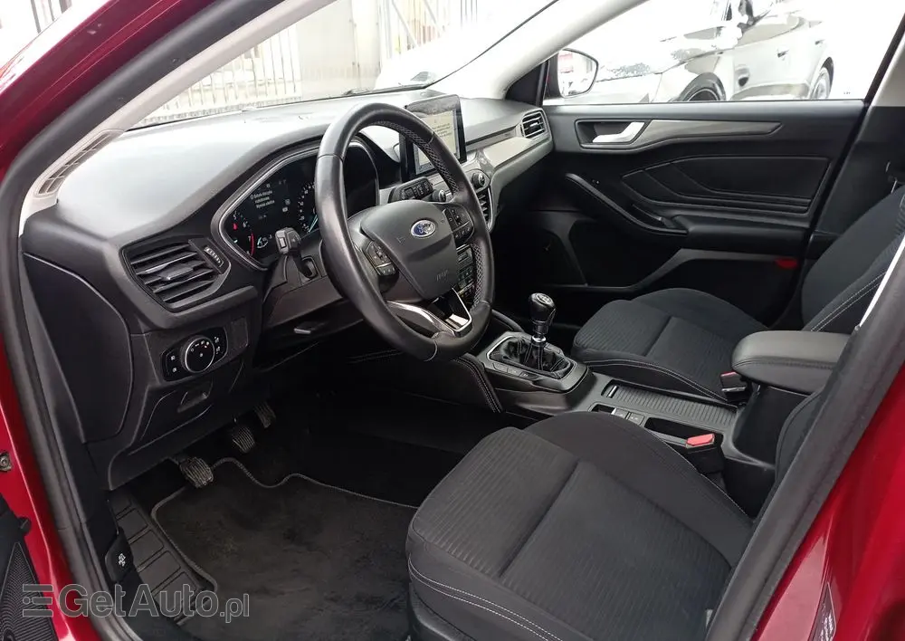FORD Focus 1.0 EcoBoost Titanium ASS