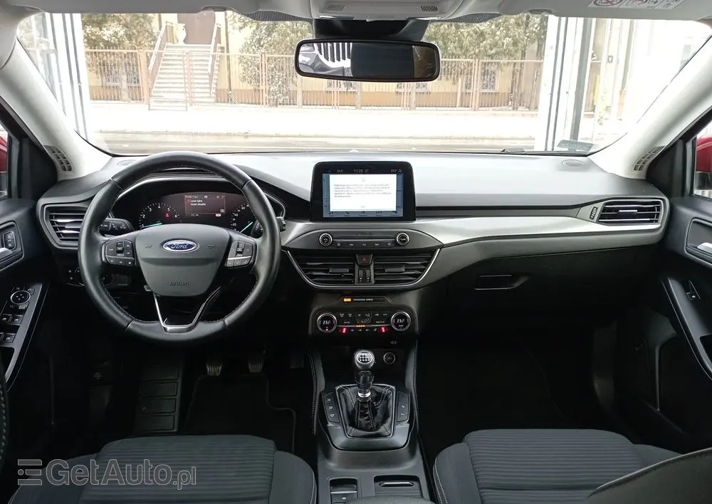 FORD Focus 1.0 EcoBoost Titanium ASS