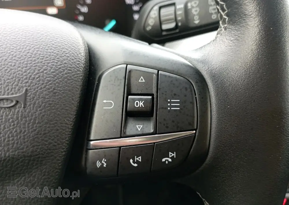 FORD Focus 1.0 EcoBoost Titanium ASS