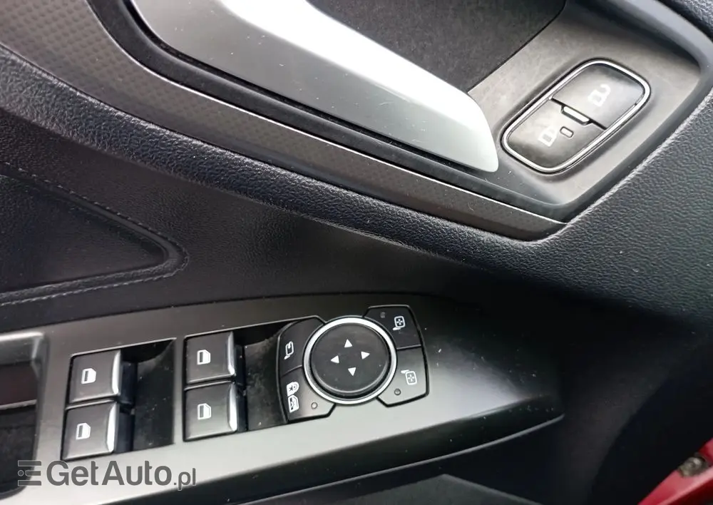 FORD Focus 1.0 EcoBoost Titanium ASS