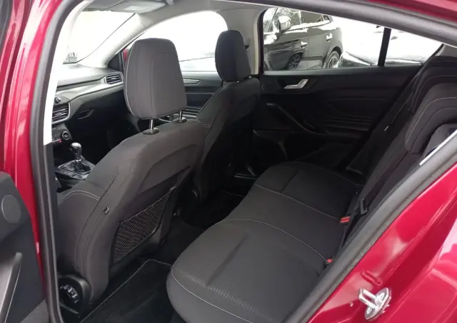 FORD Focus 1.0 EcoBoost Titanium ASS