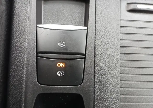 FORD Focus 1.0 EcoBoost Titanium ASS