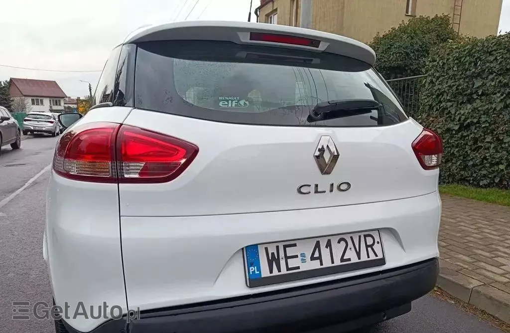 RENAULT Clio 