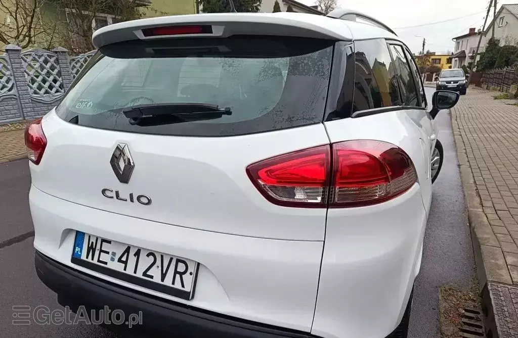 RENAULT Clio 
