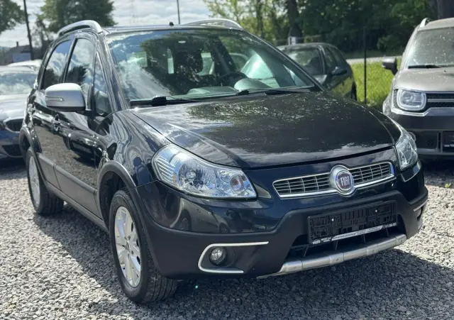 FIAT Sedici 1.6 16V 4x4 Dynamic