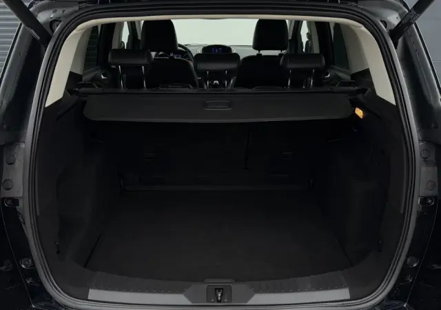 FORD Kuga 2.0 TDCi 2x4 Titanium