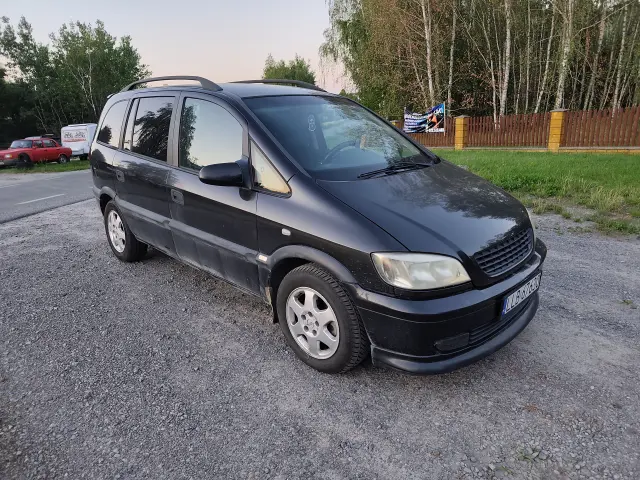 OPEL ZAFIRA-A 