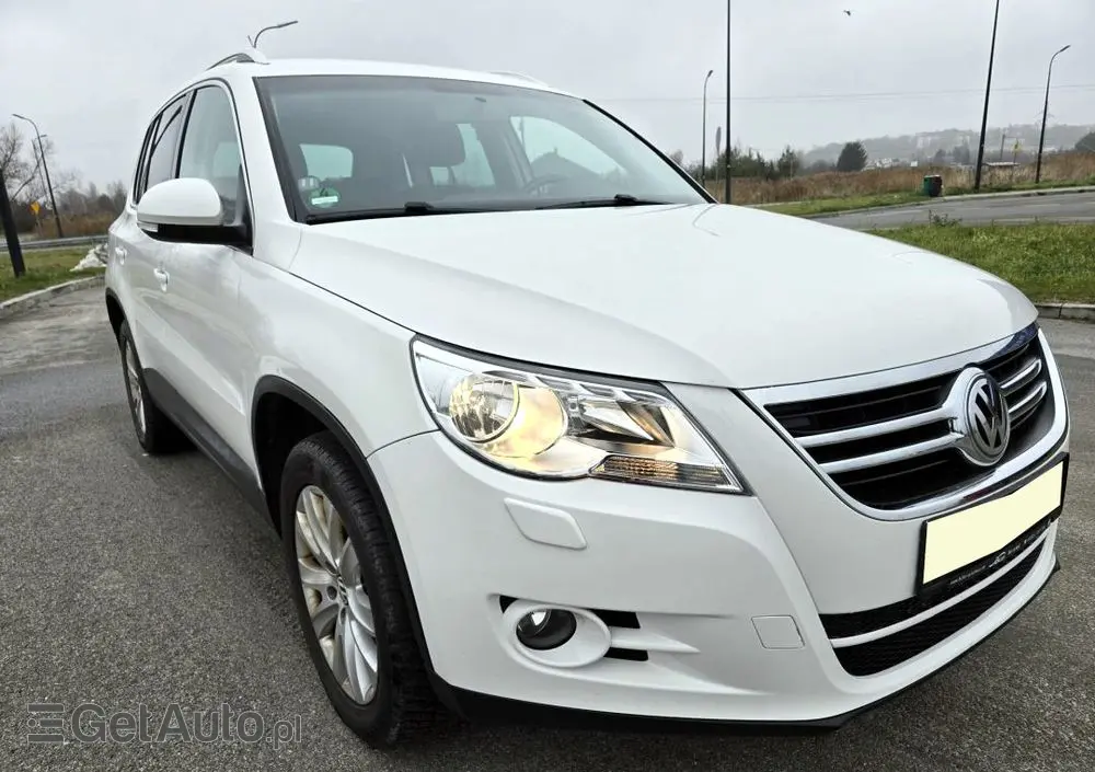 VOLKSWAGEN Tiguan 1.4 TSI 4Motion Sport & Style