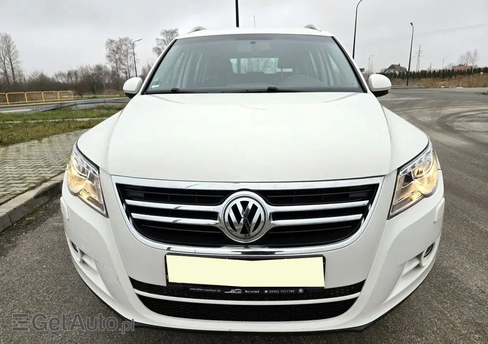 VOLKSWAGEN Tiguan 1.4 TSI 4Motion Sport & Style