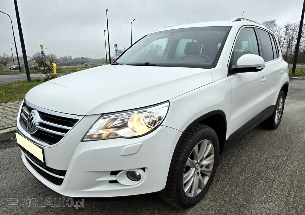 VOLKSWAGEN Tiguan 1.4 TSI 4Motion Sport & Style