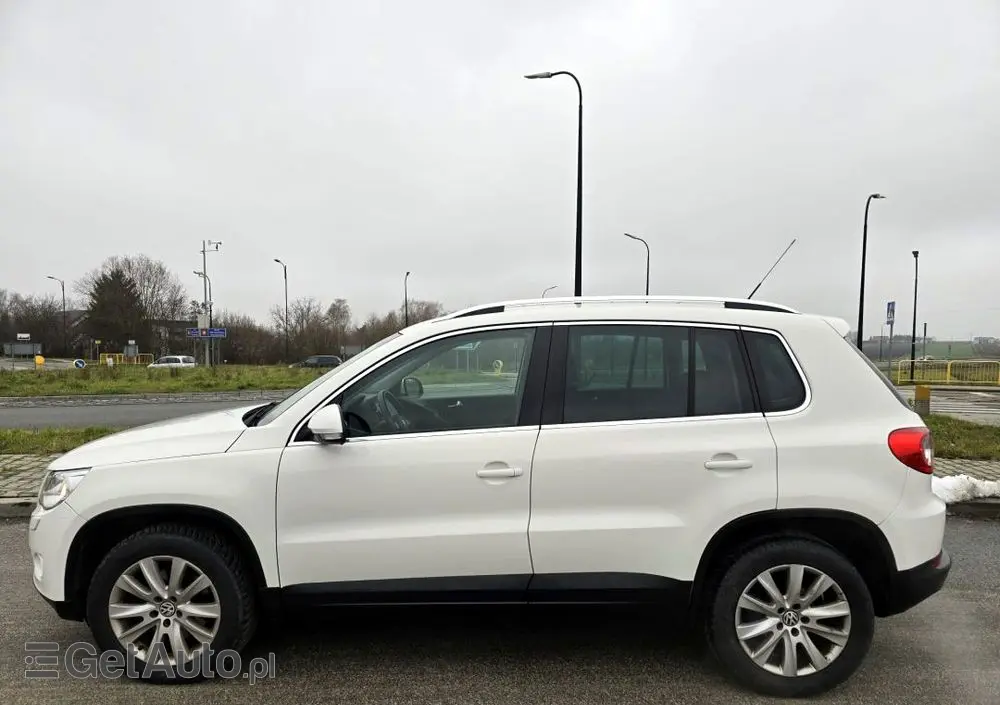 VOLKSWAGEN Tiguan 1.4 TSI 4Motion Sport & Style