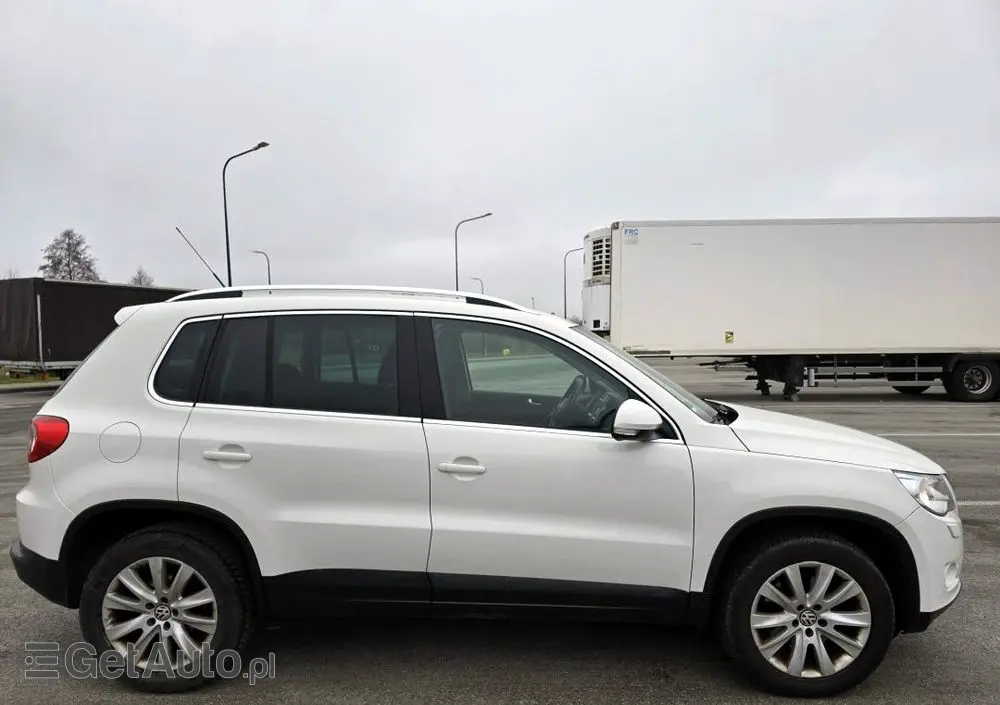 VOLKSWAGEN Tiguan 1.4 TSI 4Motion Sport & Style