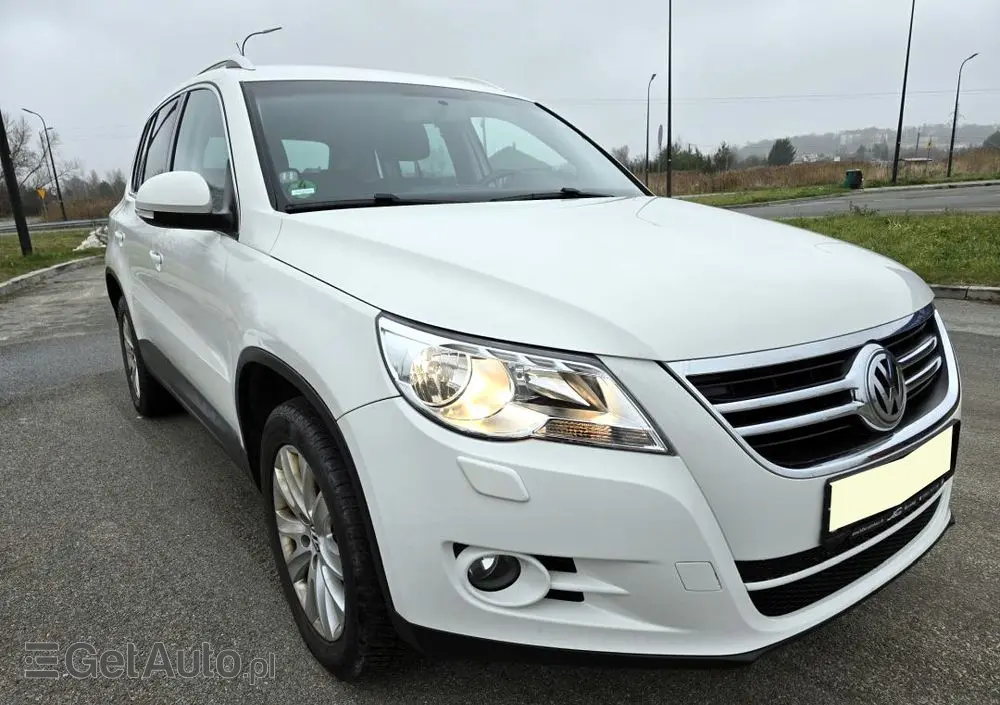 VOLKSWAGEN Tiguan 1.4 TSI 4Motion Sport & Style