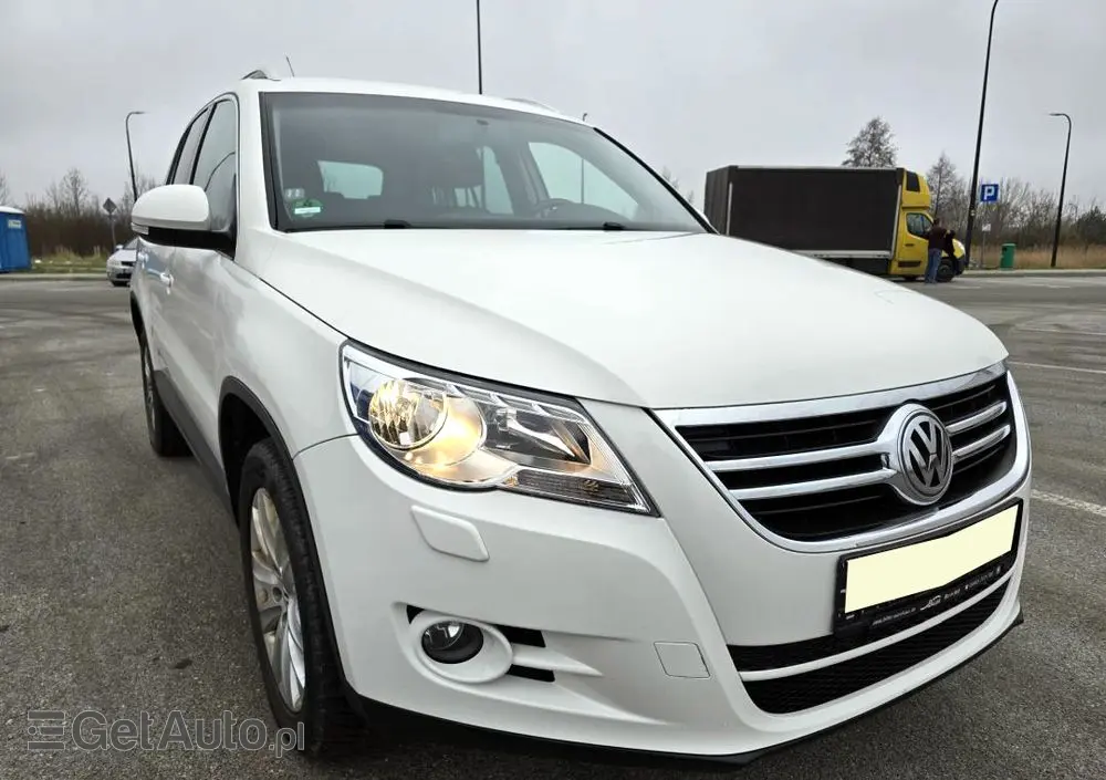 VOLKSWAGEN Tiguan 1.4 TSI 4Motion Sport & Style