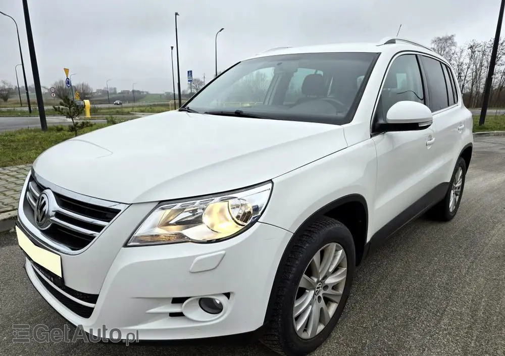VOLKSWAGEN Tiguan 1.4 TSI 4Motion Sport & Style