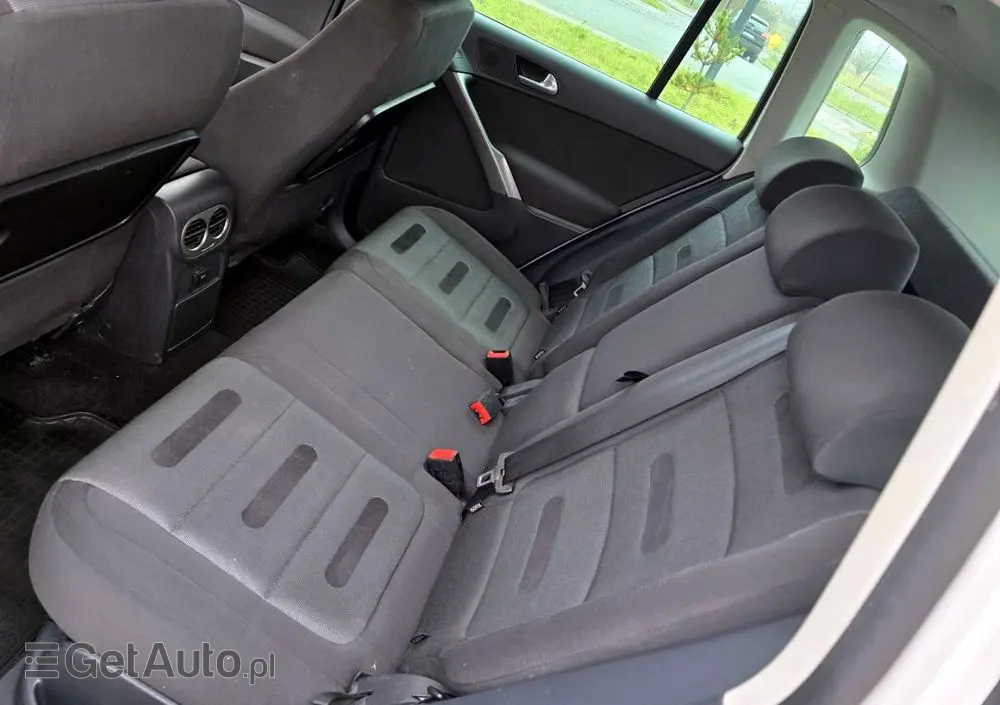 VOLKSWAGEN Tiguan 1.4 TSI 4Motion Sport & Style