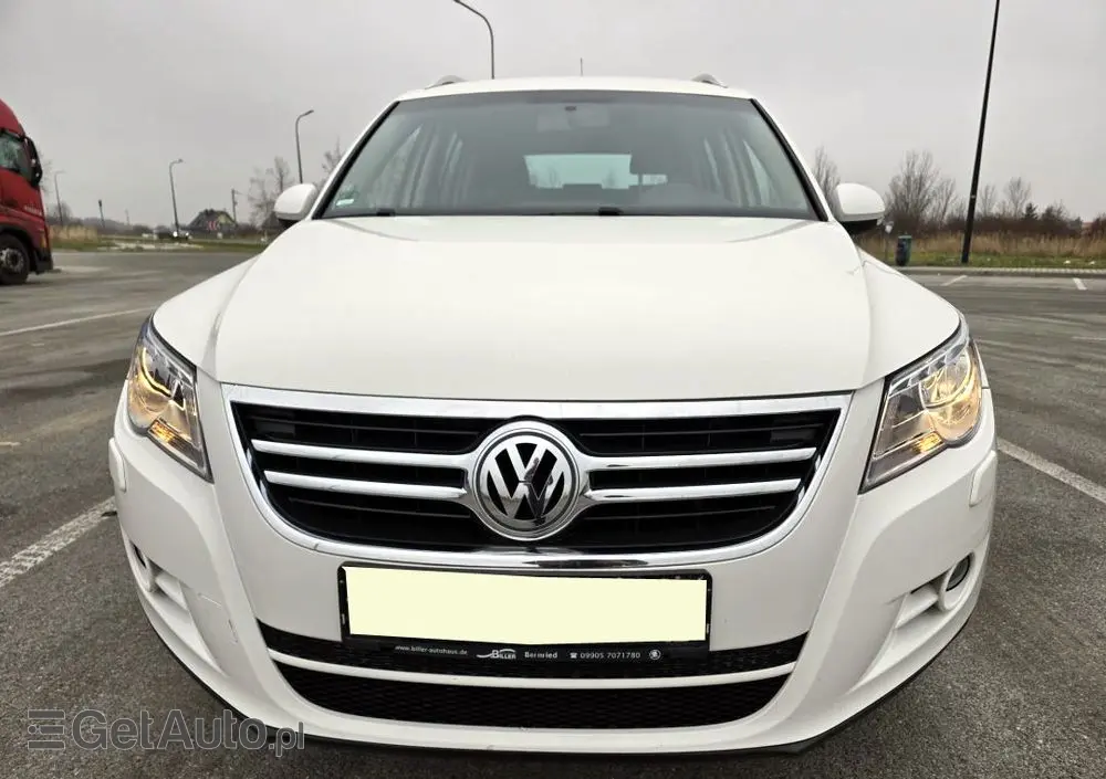 VOLKSWAGEN Tiguan 1.4 TSI 4Motion Sport & Style