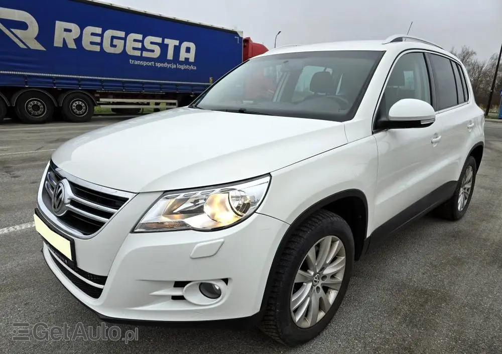 VOLKSWAGEN Tiguan 1.4 TSI 4Motion Sport & Style