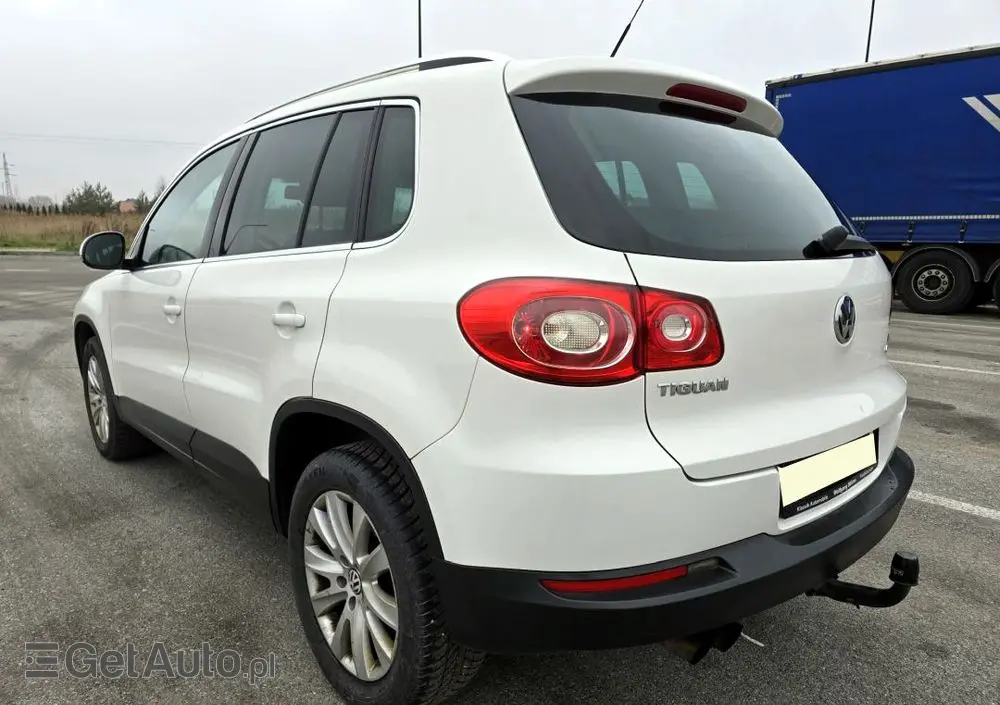VOLKSWAGEN Tiguan 1.4 TSI 4Motion Sport & Style