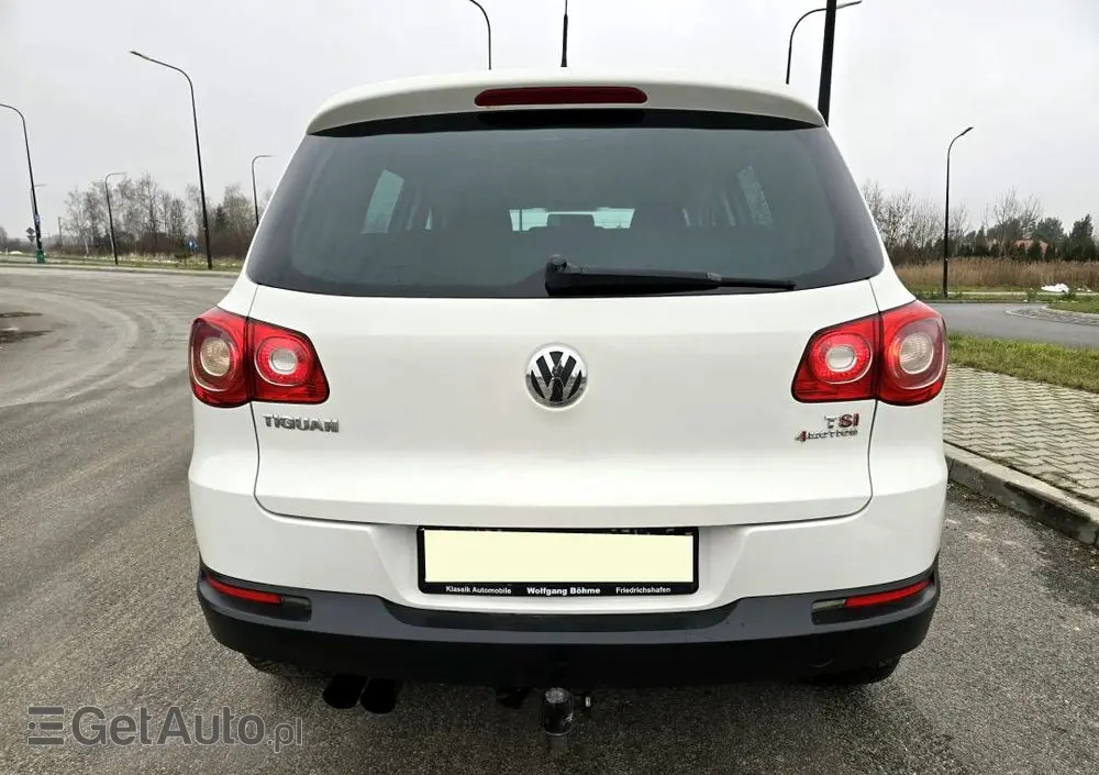 VOLKSWAGEN Tiguan 1.4 TSI 4Motion Sport & Style