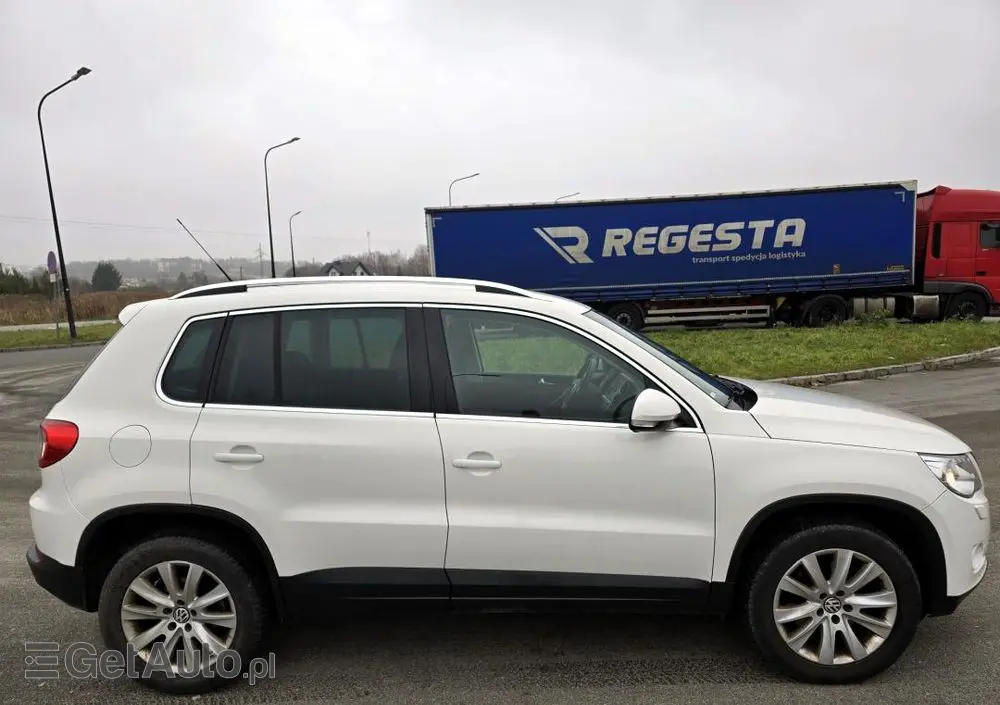 VOLKSWAGEN Tiguan 1.4 TSI 4Motion Sport & Style